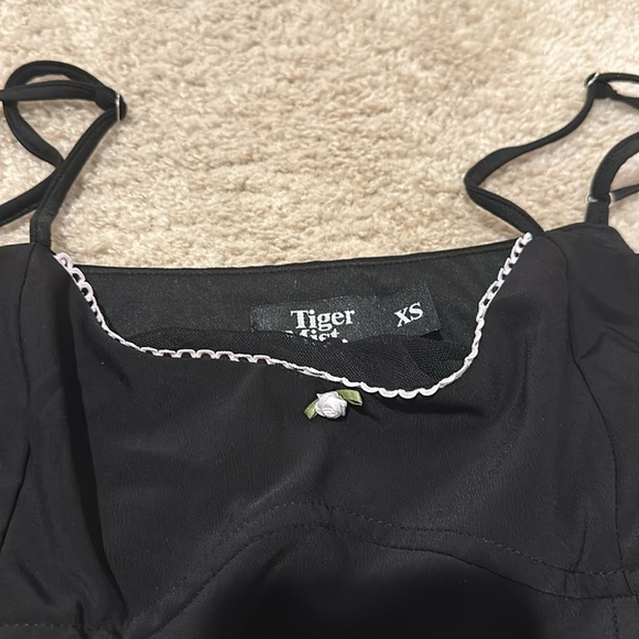TigerMist Crop Top Size Extra Small Condition 9.5/10 - Picture 2 of 3